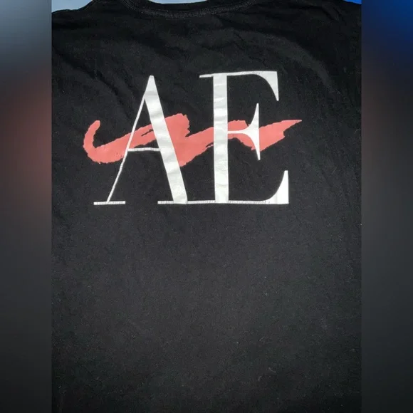 (SOLD) 7 LARGE SHIRTS BUNDLE FOR 25.00 AND TWO FOR FREE TOTAL OF 9 LARGE SHIRTS - Picture 3 of 8